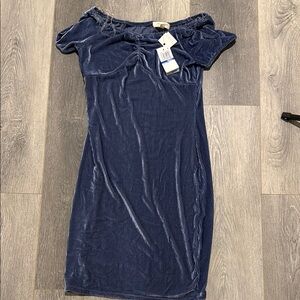 Ultra Flirt Blue Bodycon Off-Shoulder Dress